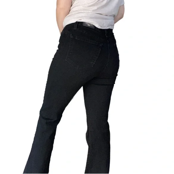 Levi’s Black Flare Jeans Women’s - Picture 4 of 14